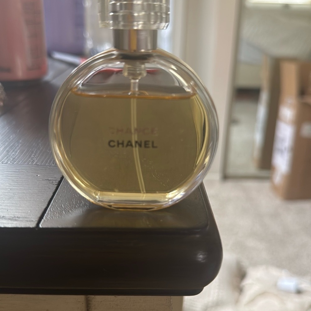 Chanel Chance Perfume - Elegant Gold Fragrance